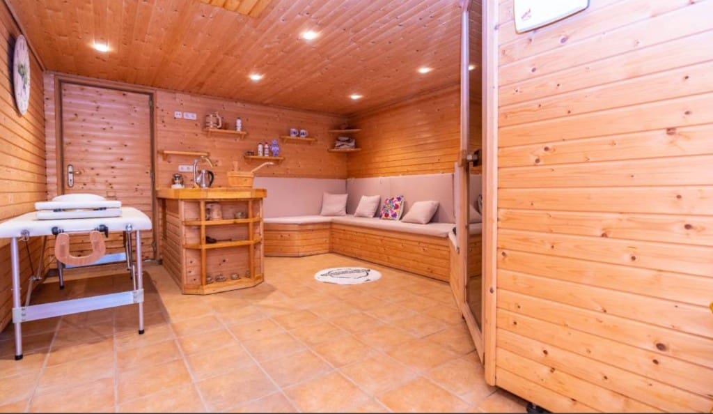 4 sovrum Villa till salu i Aguas Nuevas med pool - 890 000 € (Ref: 9440370)