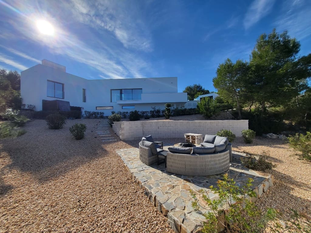 4 soveværelse Villa til salg i Las Colinas Golf med swimmingpool - € 1.695.000 (Ref: 9440379)
