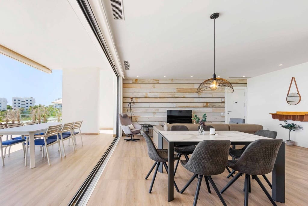 2 slaapkamer Appartement te koop in Las Colinas Golf met zwembad - € 495.000 (Ref: 9440383)