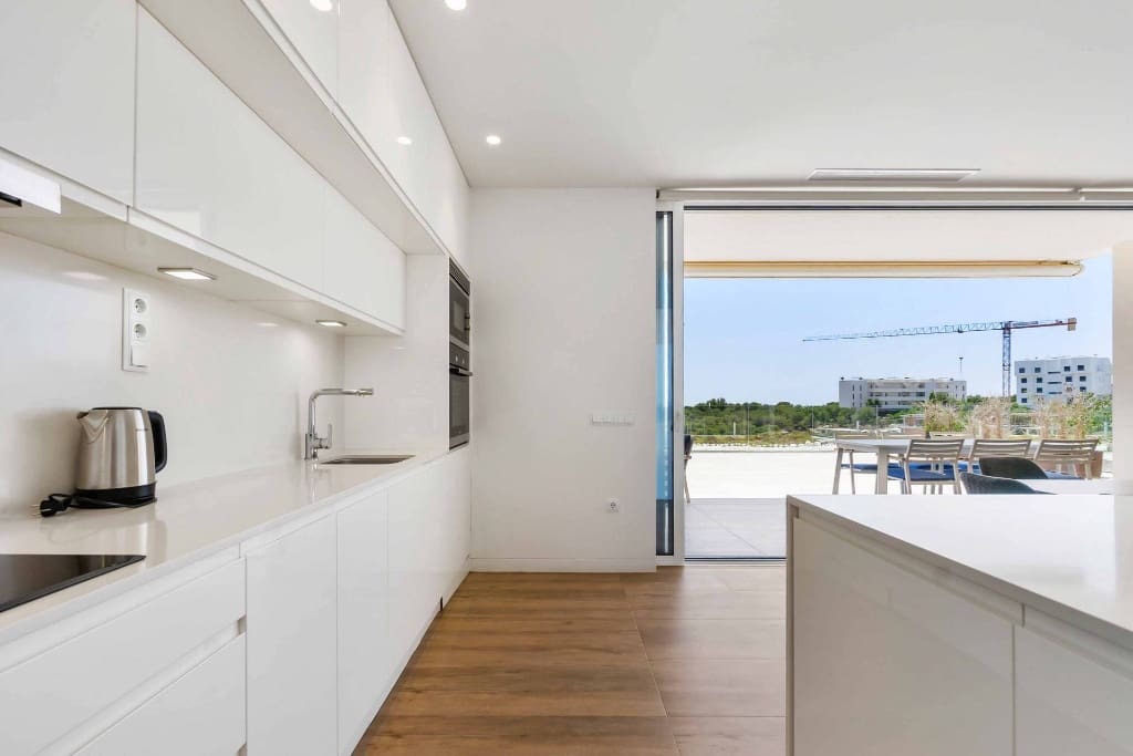 2 slaapkamer Appartement te koop in Las Colinas Golf met zwembad - € 495.000 (Ref: 9440383)