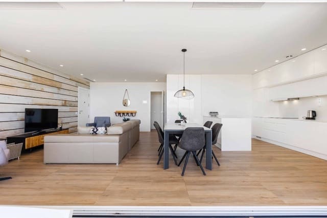 2 slaapkamer Appartement te koop in Las Colinas Golf, Orihuela met zwembad - € 495.000 (Ref: 9440383)