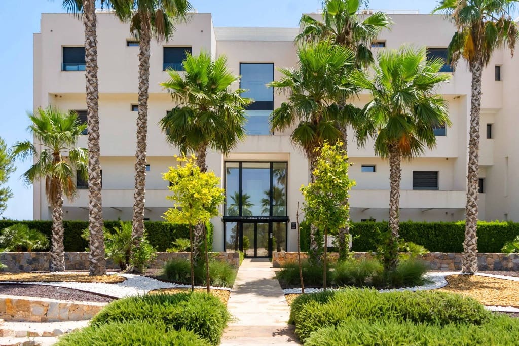 2 slaapkamer Appartement te koop in Las Colinas Golf met zwembad - € 495.000 (Ref: 9440383)