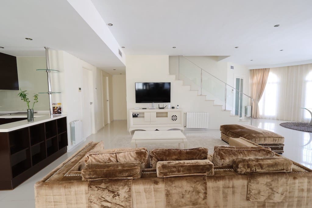 5 soverom Villa til salgs i Ciudad Quesada med svømmebasseng - € 860 000 (Ref: 9440384)