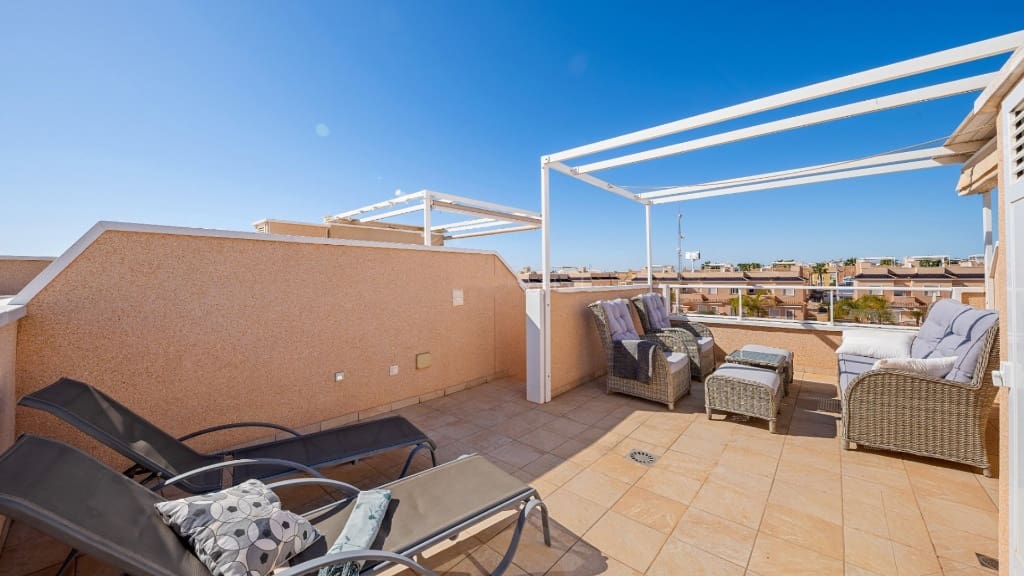 3 quarto Casa em Banda para venda em Cabo Roig - 279 000 € (Ref: 9440388)