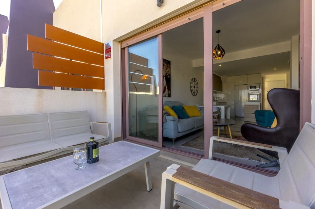 3 sovrum Lägenhet till salu i Pilar de la Horadada med pool - 359 000 € (Ref: 9440390)