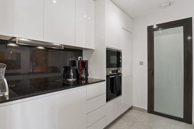 2 makuuhuone Huoneisto myytävänä paikassa Los Dolses, Orihuela mukana uima-altaan - 295 000 € (Ref: 9440392)