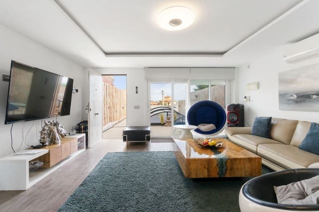 3 soveværelse Byhus til salg i Los Balcones med swimmingpool - € 289.000 (Ref: 9440393)