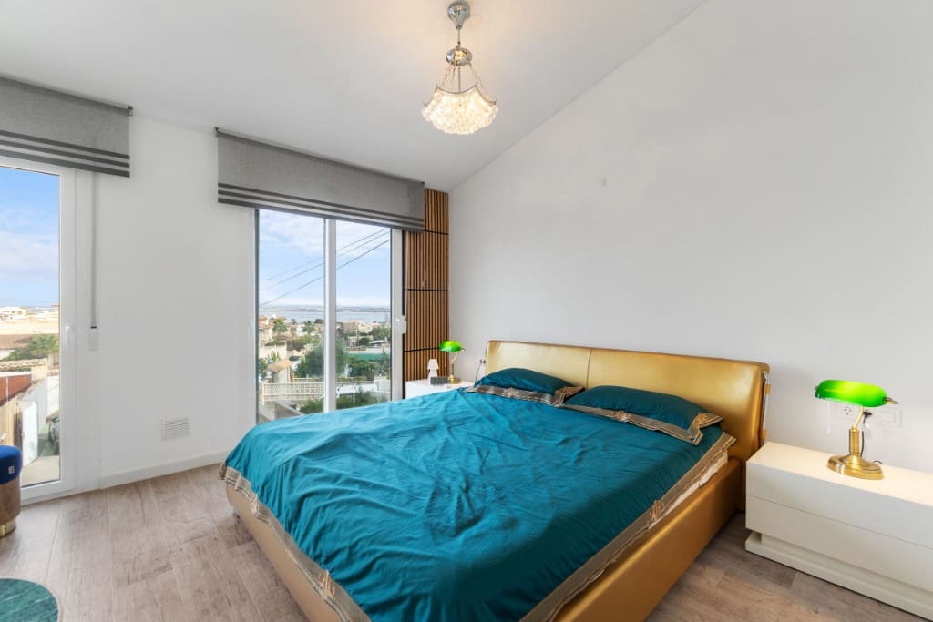 3 soveværelse Byhus til salg i Los Balcones med swimmingpool - € 289.000 (Ref: 9440393)