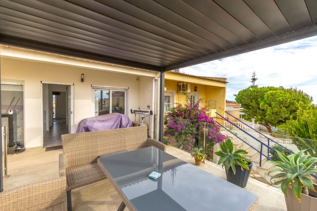 3 soveværelse Byhus til salg i Los Balcones med swimmingpool - € 289.000 (Ref: 9440393)