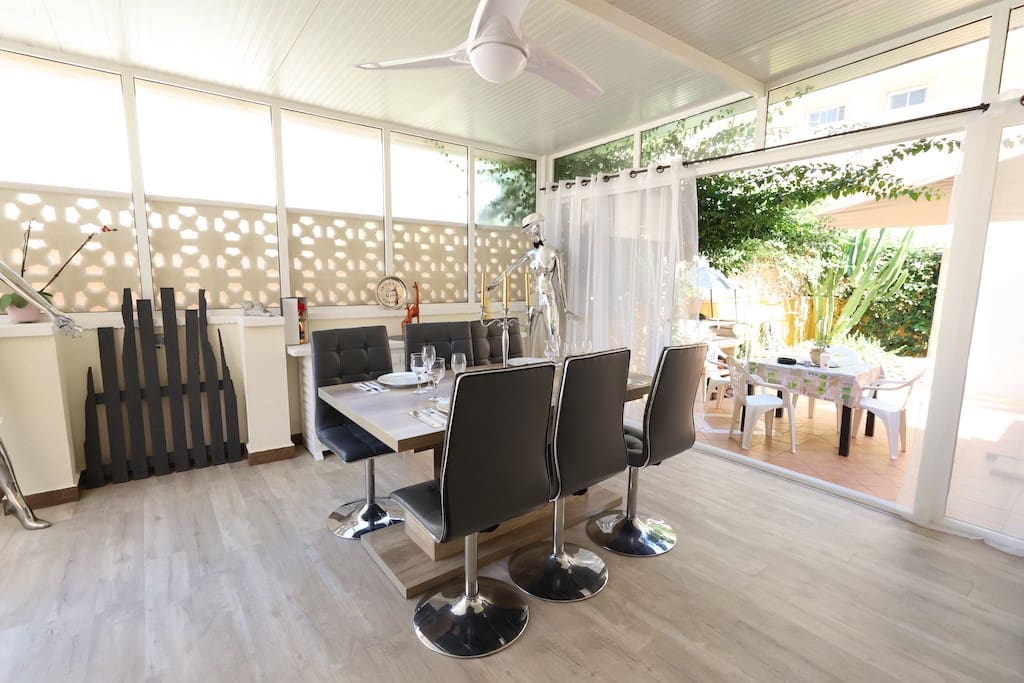 4 soveværelse Villa til salg i Cabo Roig med swimmingpool - € 299.900 (Ref: 9440405)