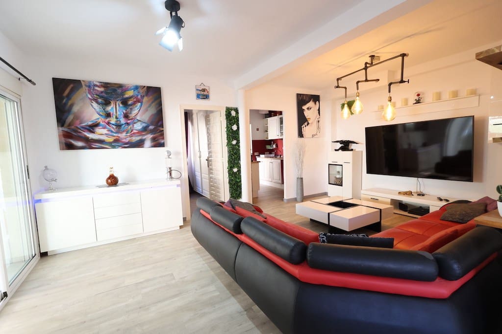 4 soveværelse Villa til salg i Cabo Roig med swimmingpool - € 299.900 (Ref: 9440405)