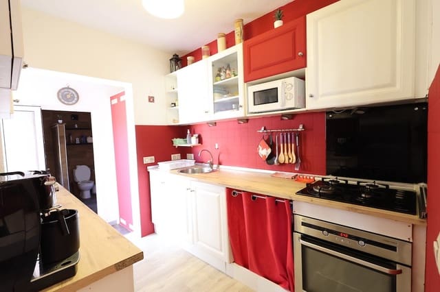 4 bedroom Villa for sale in Cabo Roig, Orihuela with pool - € 299,900 (Ref: 9440405)