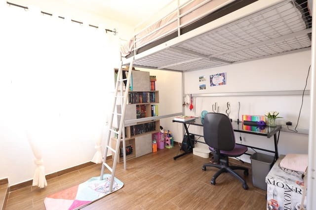 4 bedroom Villa for sale in Cabo Roig, Orihuela with pool - € 299,900 (Ref: 9440405)