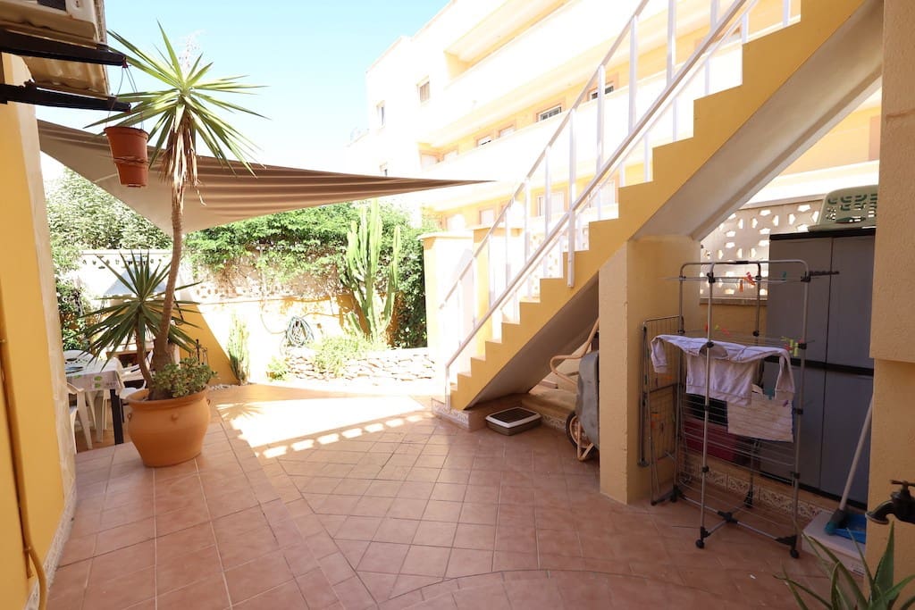 4 soveværelse Villa til salg i Cabo Roig med swimmingpool - € 299.900 (Ref: 9440405)