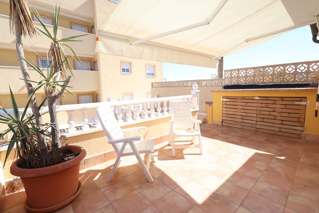 4 soveværelse Villa til salg i Cabo Roig med swimmingpool - € 299.900 (Ref: 9440405)