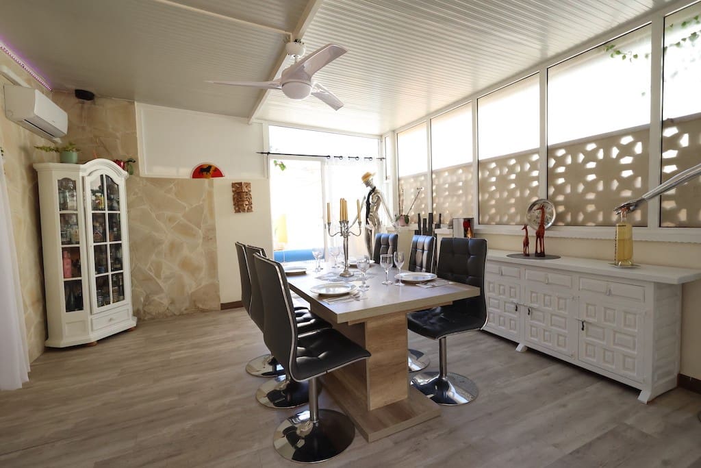 4 soveværelse Villa til salg i Cabo Roig med swimmingpool - € 299.900 (Ref: 9440405)