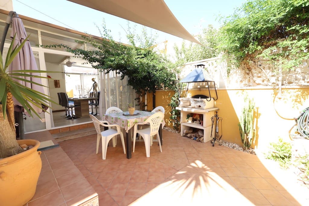 4 soveværelse Villa til salg i Cabo Roig med swimmingpool - € 299.900 (Ref: 9440405)