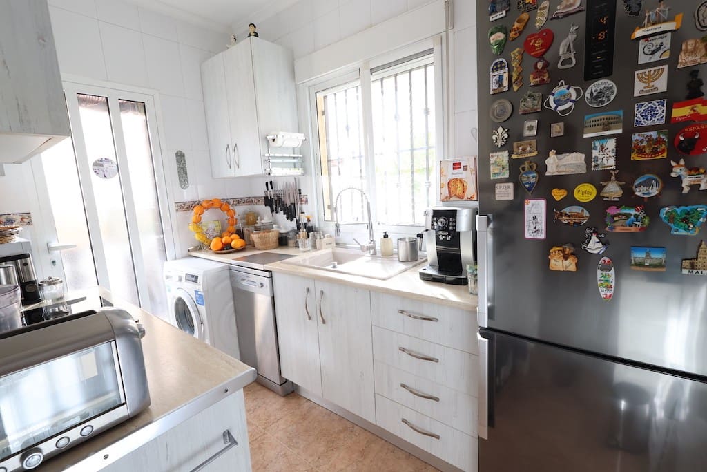 2 soveværelse Villa til salg i Playa Flamenca med swimmingpool - € 240.000 (Ref: 9440416)