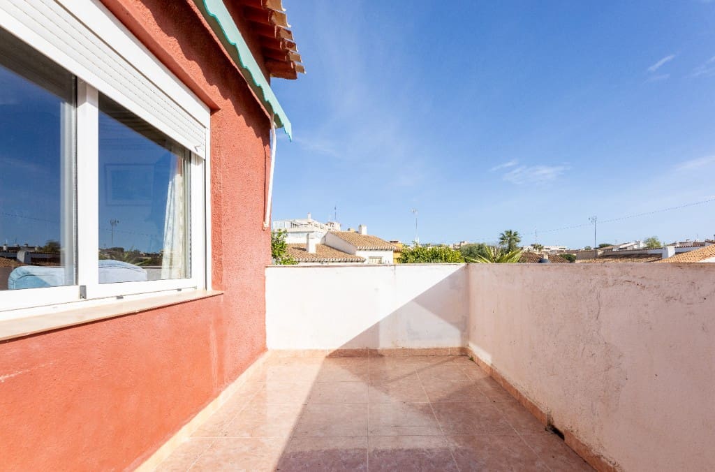 4 camera da letto Villa in vendita in Orihuela Costa con piscina - 340.000 € (Rif: 9440417)