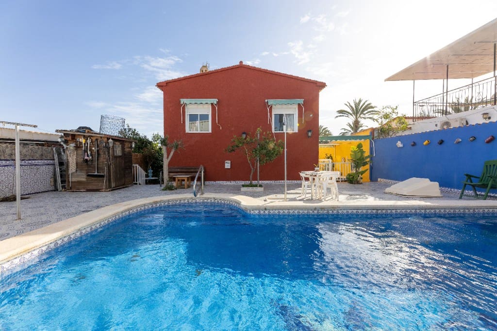 4 camera da letto Villa in vendita in Orihuela Costa con piscina - 340.000 € (Rif: 9440417)