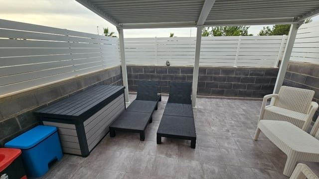 2 soverom Hus til salgs i Aguas Nuevas, Torrevieja - € 245 000 (Ref: 9440427)