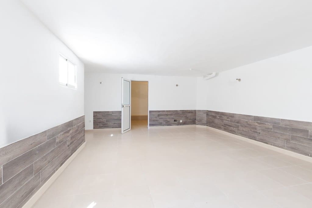 5 sypialnia Willa na sprzedaż w Villamartin z basenem - 299 900 € (Ref: 9440431)