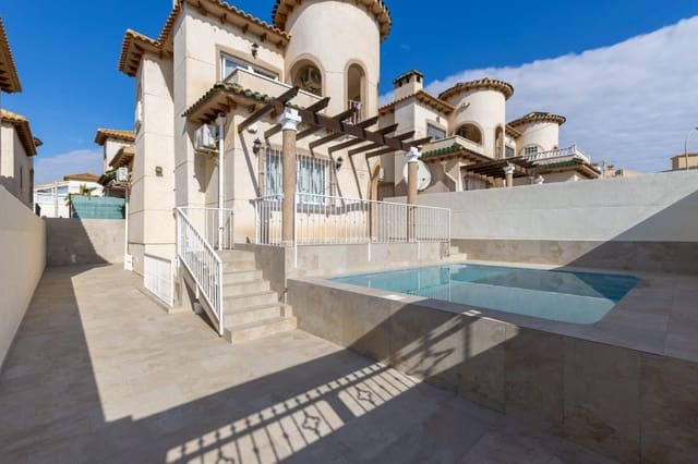 5 sypialnia Willa na sprzedaż w Villamartin, Orihuela z basenem - 299 900 € (Ref: 9440431)