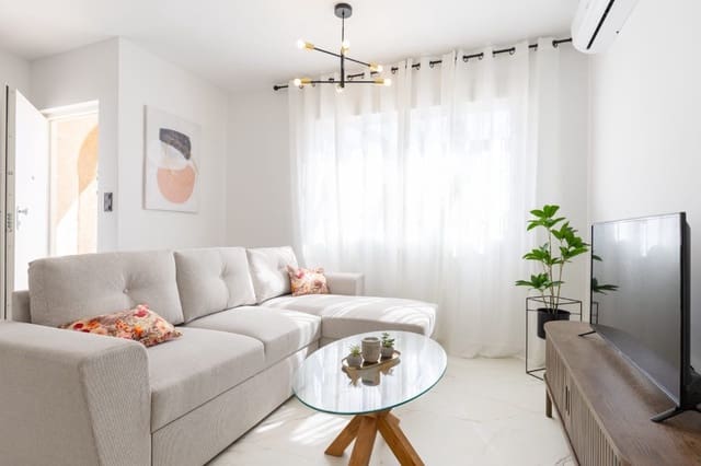 5 sypialnia Willa na sprzedaż w Villamartin, Orihuela z basenem - 299 900 € (Ref: 9440431)