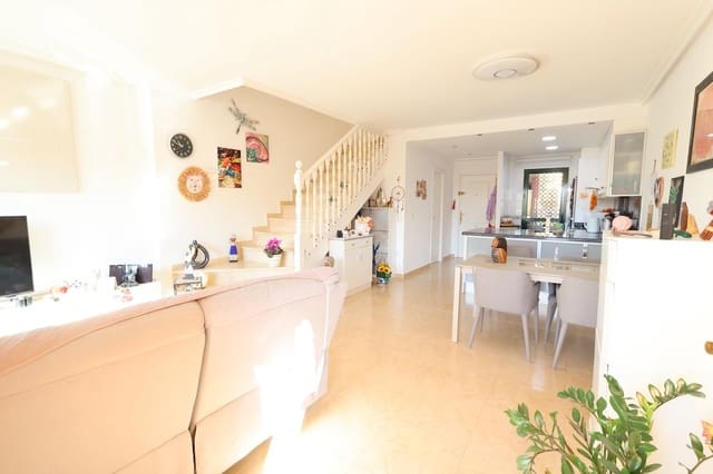 2 soveværelse Byhus til salg i Campoamor, Orihuela med swimmingpool - € 189.000 (Ref: 9440437)
