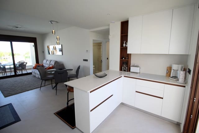 2 soveværelse Lejlighed til salg i Los Balcones med swimmingpool - € 262.000 (Ref: 9440439)