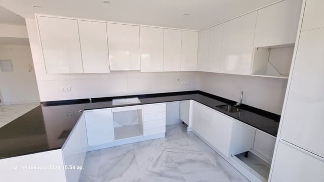 2 soveværelse Lejlighed til salg i Villamartin, Orihuela med swimmingpool - € 295.000 (Ref: 9440440)