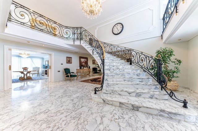 7 soverom Villa til salgs i Playa de San Juan, Alicante by med svømmebasseng - € 5 790 000 (Ref: 9440442)