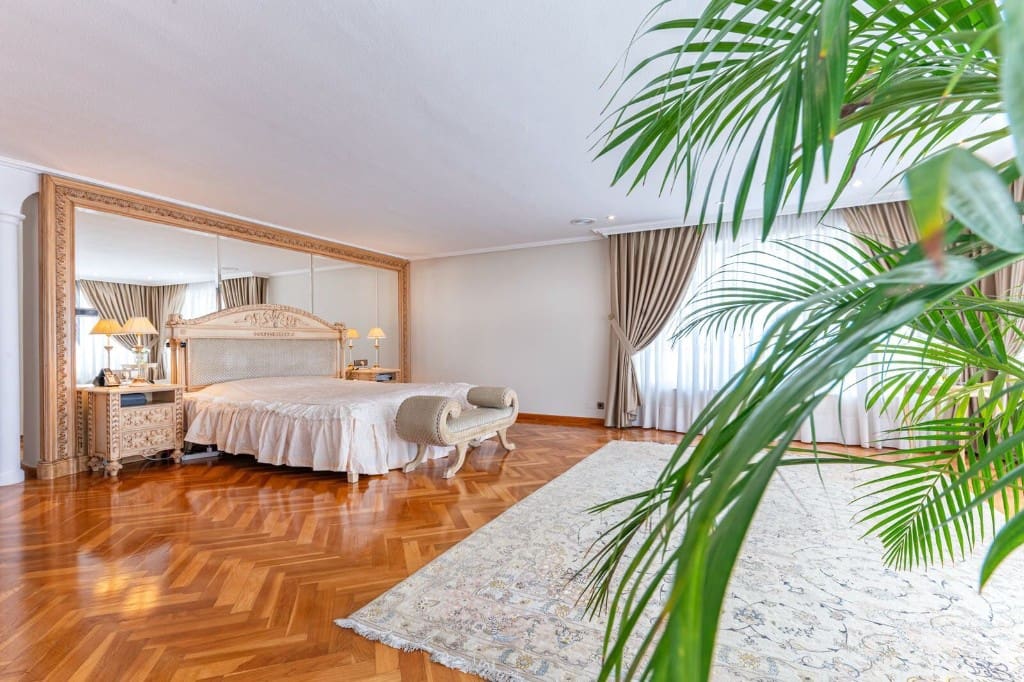 7 soverom Villa til salgs i Playa de San Juan med svømmebasseng - € 5 790 000 (Ref: 9440442)