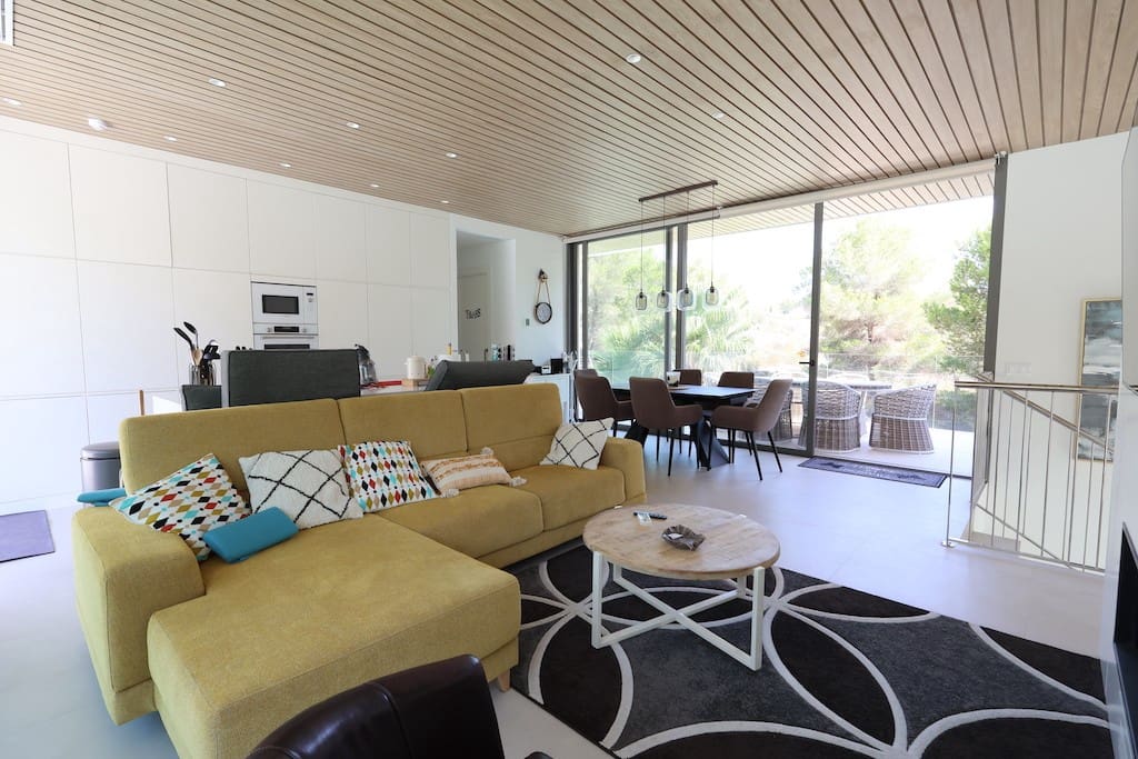 4 quarto Moradia para venda em Las Colinas Golf com piscina - 880 000 € (Ref: 9440445)