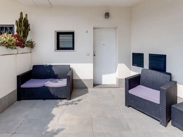 Apartamento de 2 habitaciones en Cañada del Molino, Torrevieja en venta con piscina - 230.000 € (Ref: 9440447)