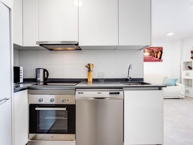 Apartamento de 2 habitaciones en Cañada del Molino, Torrevieja en venta con piscina - 230.000 € (Ref: 9440447)