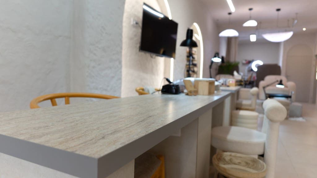 Erhverv til salg i Alicante by - € 375.000 (Ref: 9440457)