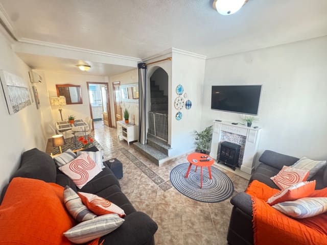 3 soverom Hus til salgs i Playa Flamenca, Orihuela med svømmebasseng - € 189 999 (Ref: 9440468)