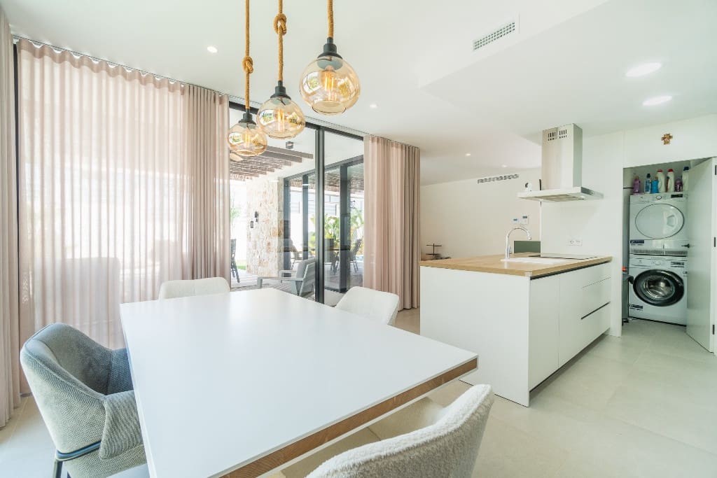 3 soveværelse Villa til salg i Los Balcones - € 599.000 (Ref: 9440489)