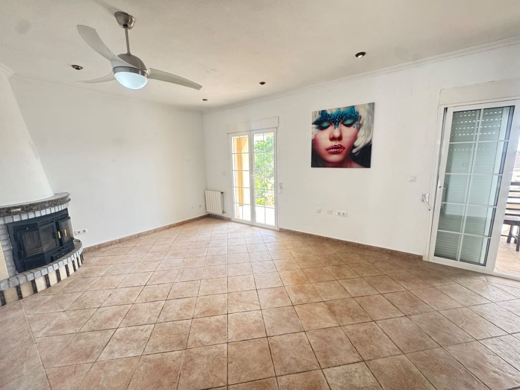 3 soverom Villa til salgs i San Miguel de Salinas med svømmebasseng - € 345 000 (Ref: 9440492)