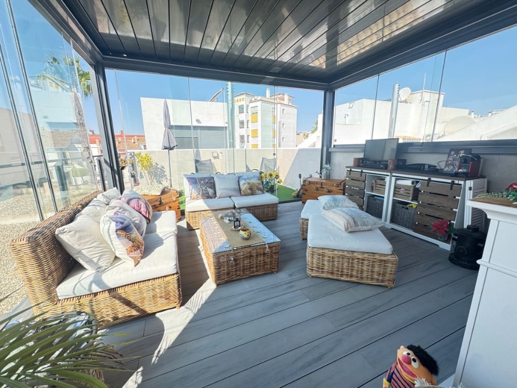 2 soverom Hus til salgs i Villamartin med svømmebasseng - € 339 000 (Ref: 9440495)