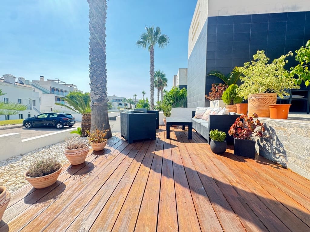 2 soverom Hus til salgs i Villamartin med svømmebasseng - € 339 000 (Ref: 9440495)