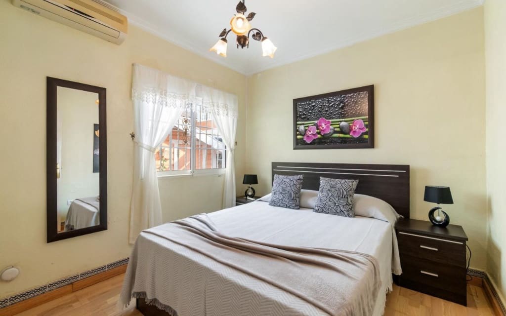 3 soveværelse Villa til salg i Playa Flamenca med swimmingpool - € 329.000 (Ref: 9440500)