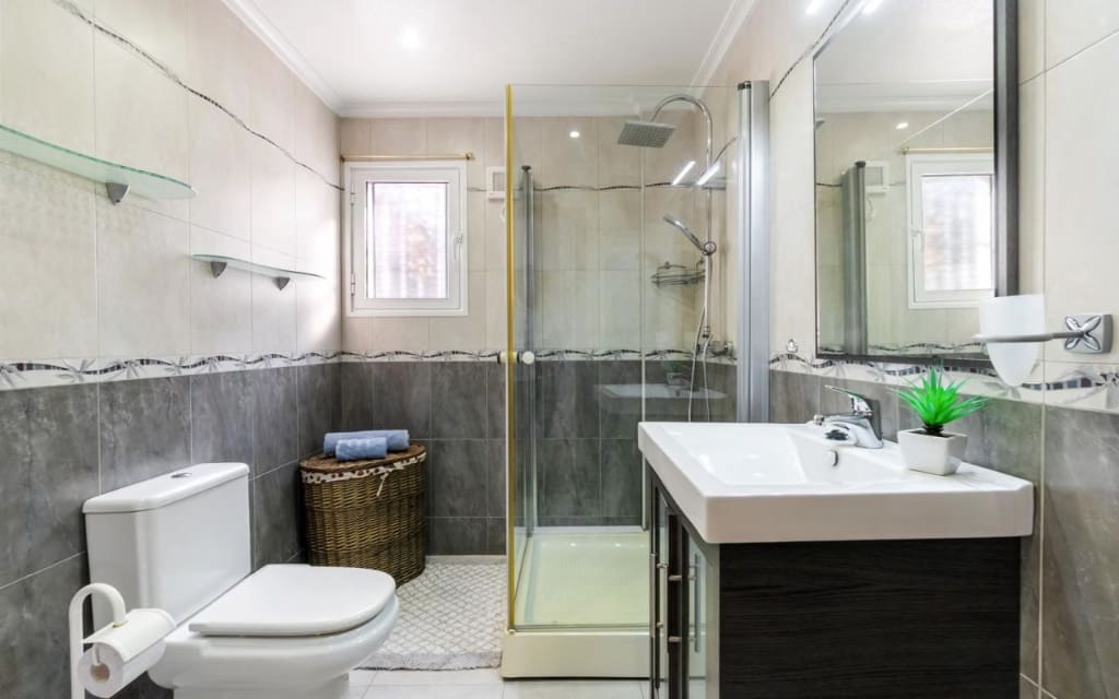 3 soveværelse Villa til salg i Playa Flamenca med swimmingpool - € 329.000 (Ref: 9440500)