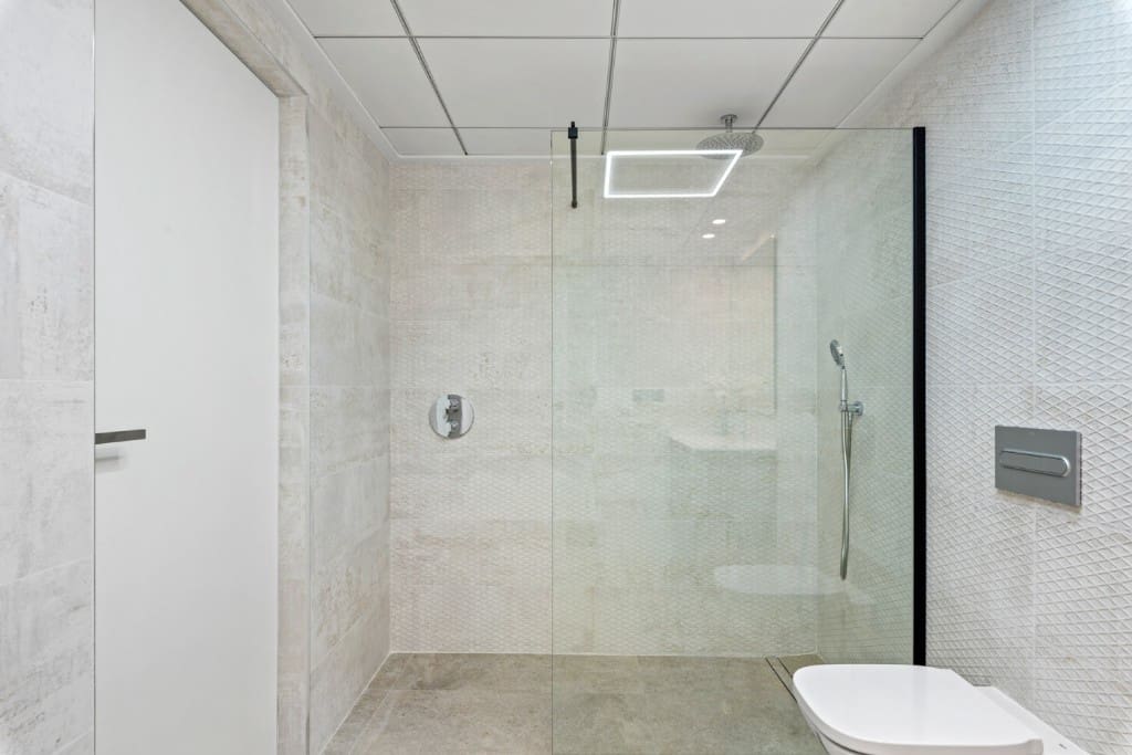 3 soveværelse Villa til salg i Alicante by med swimmingpool - € 1.390.000 (Ref: 9440517)