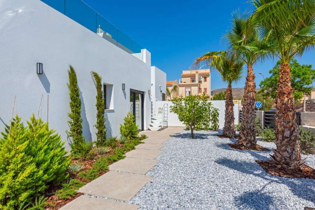 3 soveværelse Villa til salg i Alicante by med swimmingpool - € 1.390.000 (Ref: 9440517)