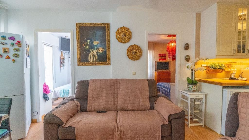 3 slaapkamer Huis te koop in Torrevieja - € 168.000 (Ref: 9440521)