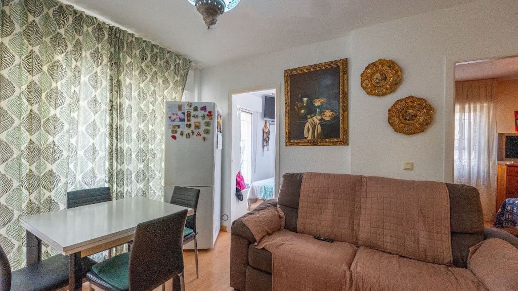 3 slaapkamer Huis te koop in Torrevieja - € 168.000 (Ref: 9440521)