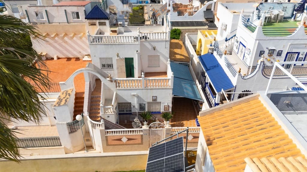 3 slaapkamer Huis te koop in Torrevieja - € 168.000 (Ref: 9440521)