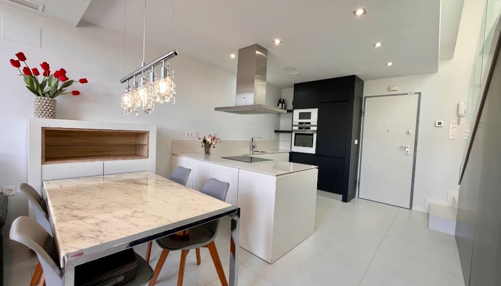 3 soveværelse Villa til salg i Los Dolses med swimmingpool - € 585.000 (Ref: 9440527)